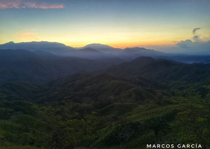 Finca Siempre Verde Mastatal, Rural Tourism, Horseback Riding, Natural building, Tours to La Cangreja, Organic Farm, Volunteers and Spanish School in Puriscal, Costa Rica